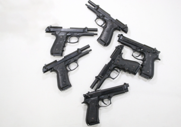 Buy Beretta Model 96 40 S&W DA SA Police Trade-in Pistols